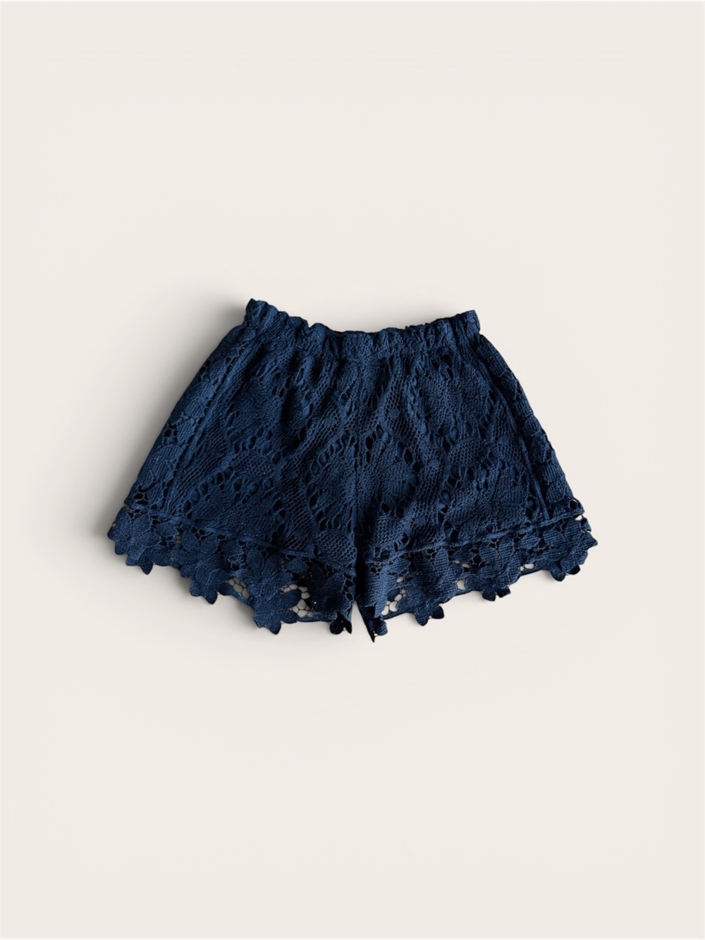 High-Waist black Crochet Lace Shorts